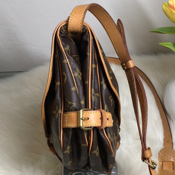 Louis Vuitton Saumur 30 Monogram messenger - Picture 10 of 16